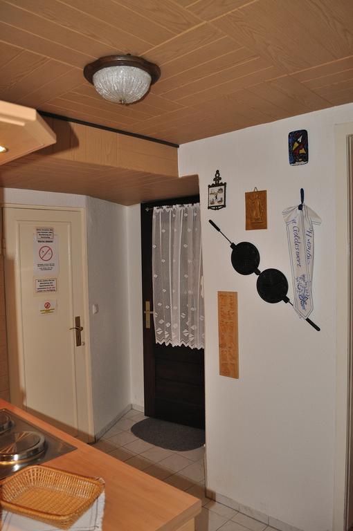 Appartement Am Schulwald Busum Ruang foto